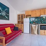 Apartman Blue House By Interhome La Caletta