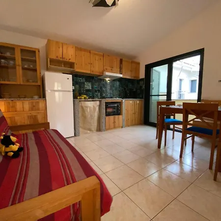 Blue House By Interhome La Caletta